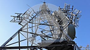 Nusco - Traliccio per antenne nel Parco Castello