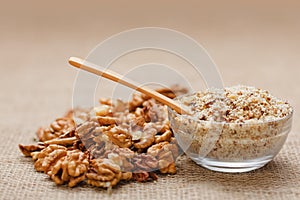 Nut kernel and ground walnut