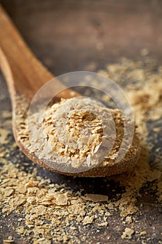 Nutritional brewers yeast flakes