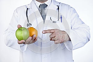 Nutritionist doctor advises us to eat fruit