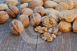 Nuts biscuits