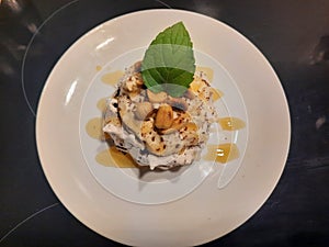 Nutty meringue