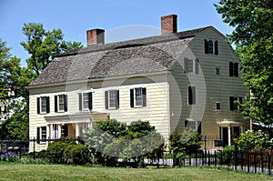 NYC: 1750 Rufus King Manor Museum