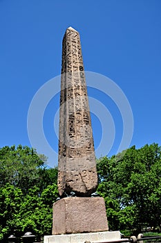 NYC: Cleopatra's Needle in Central Park