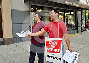 NYC: Striking Verizon Telephone Workers