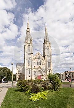 NÃÂ®mes Church photo