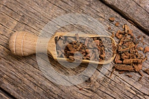 Oak Bark in a wooden scoop