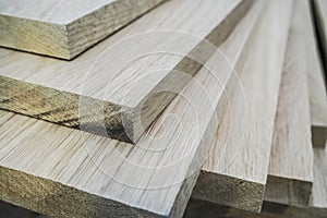 Oak boards of wood are bundles furniture manufacturing