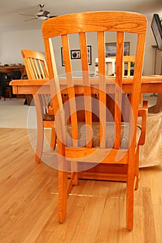 Oak kitchen chairs and table