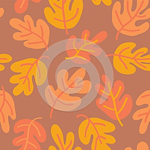 Vector seamless Oak leaf seaonal background orange, yellow, gold. Autumn pattern of fall leaves For textile, digital paper,