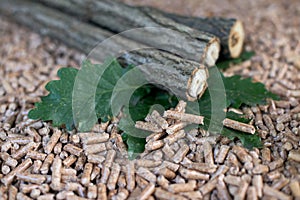 Oak pellets and wood
