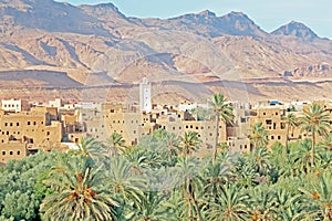 Oasis, desert and table mountain Morocco