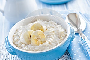 Oatmeal with banana