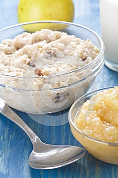 Oatmeal breakfast