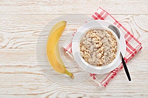 Oatmeal porridge. Healthy breakfast