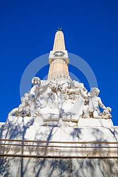 Obelisk of Arganzuela in Madrid photo