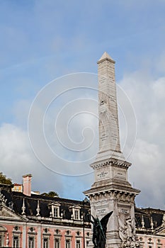 Obelisk at Praca dos Restauradores in Lisbon photo