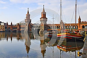 Oberbaum bridge in berlin