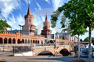 OberbaumbrÃ¼cke between Kreuzberg and Friedrichshain, Berlin, Germany