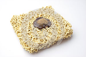 Oblique instance noodle has flavouring on top.