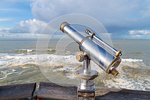 Observation binocular