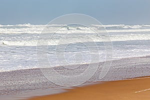 Ocean coast, moviment waves with foam. photo
