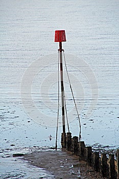 Ocean depth gauge