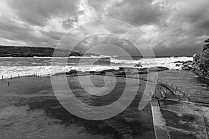 Ocean pool Winter storm Mono