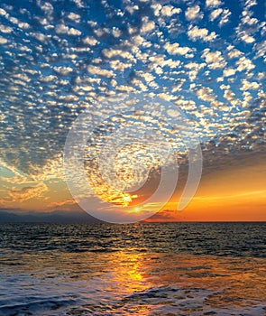 Ocean Sunset Ocean Cloudscape Colorful Beautiful Sky Vertical