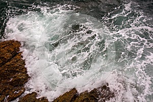 Ocean wave splash on the reef