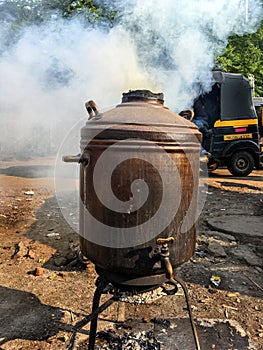 Vintage Copper water heater ;Siddharth Nagar Kalyan east Maharashtra photo
