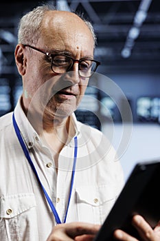 Octogenarian engineer in crypto farm