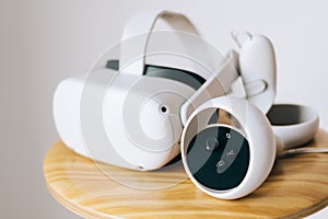 Oculus Quest 2 virtual reality headset with controllers