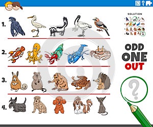 Odd one out picture task with cartoon characters