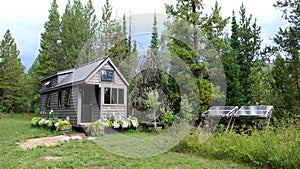 Off grid tiny house in the mountains