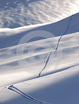 Off-piste ski track