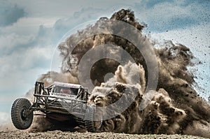 Off-road race