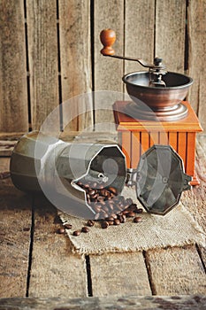 ?offee grinder, coffeepot and roasted coffee beans