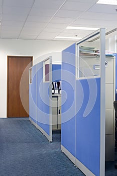 Office cubicle partitions photo