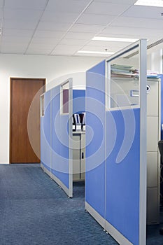 Office cubicle partitions
