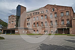 Offices & main entrance