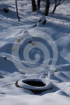 offroad car tires left in the snow