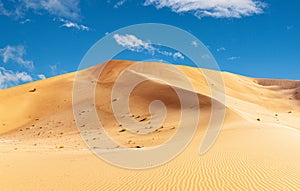 Offroad Jeep safari in the Omani Rub al-Chali Desert