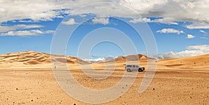 Offroad Jeep safari in the Omani Rub al-Chali Desert