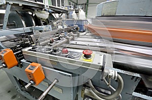Offset press plant house machine