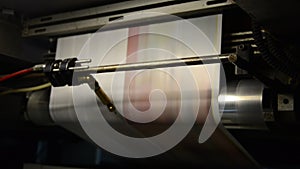 Offset print press hit set roll paper