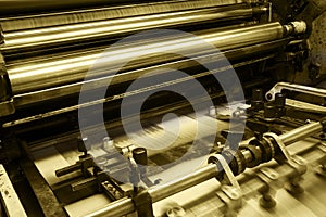 Offset printing machine