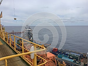 Offshore cargo operations