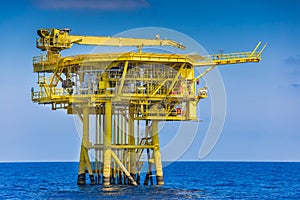 Offshore oil and gas wellhea remote platform produced raw gas and crude oil and sent to central processing platform photo
