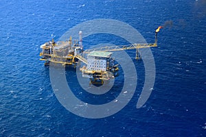 Offshore oil rig platform